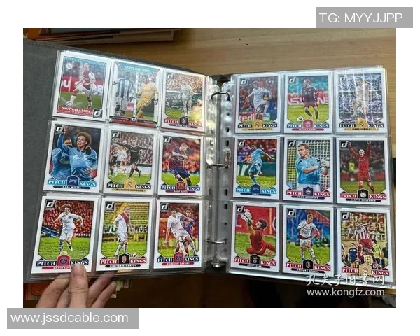 代拆足球球星卡市场价格分析及购买指南